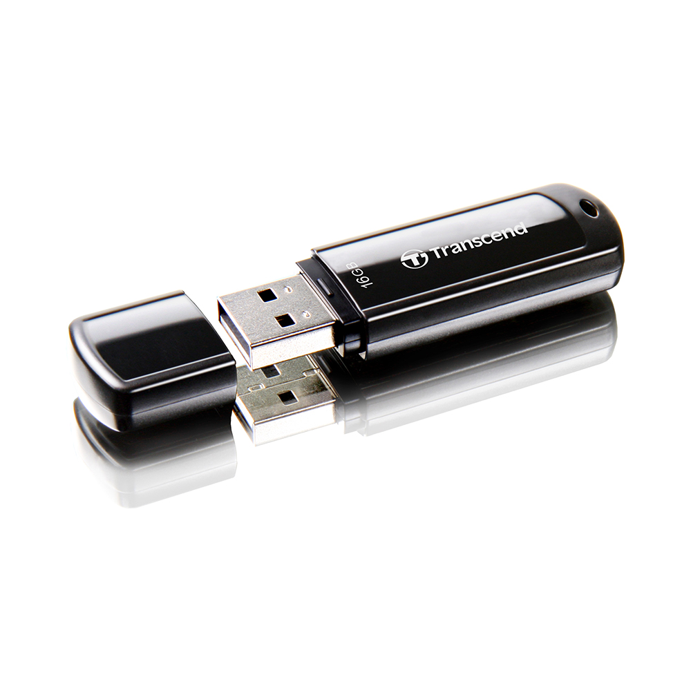 Picture of Transcend 16GB JetFlash 700 Black (USB 3.1)